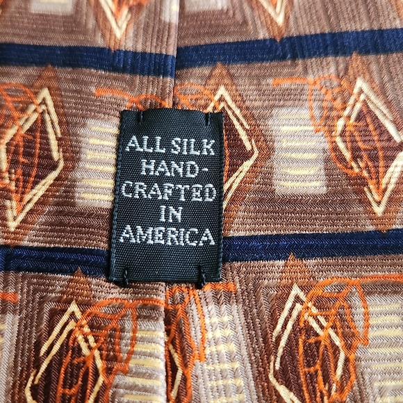 Nordstrom JZ Richards Men's All Silk Made in America Neck Tie - Picture 6 of 10